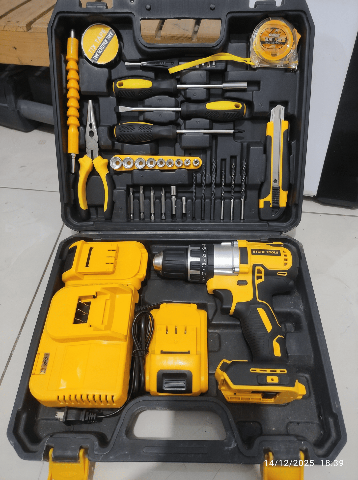 🔥VoltMax™ Pro - Kit Taladro Inalámbrico 34pcs Ultra 1000GR Profesional + Batería Extra Gratis - Ahorra Tiempo y Esfuerzo